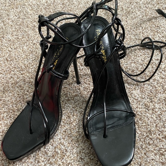 lace up heels - Picture 2 of 2